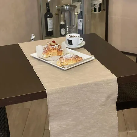 Bruno's Historic Panzió Nápoly